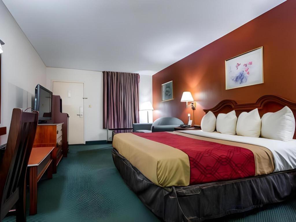 Econo Lodge South Garner Exterior foto